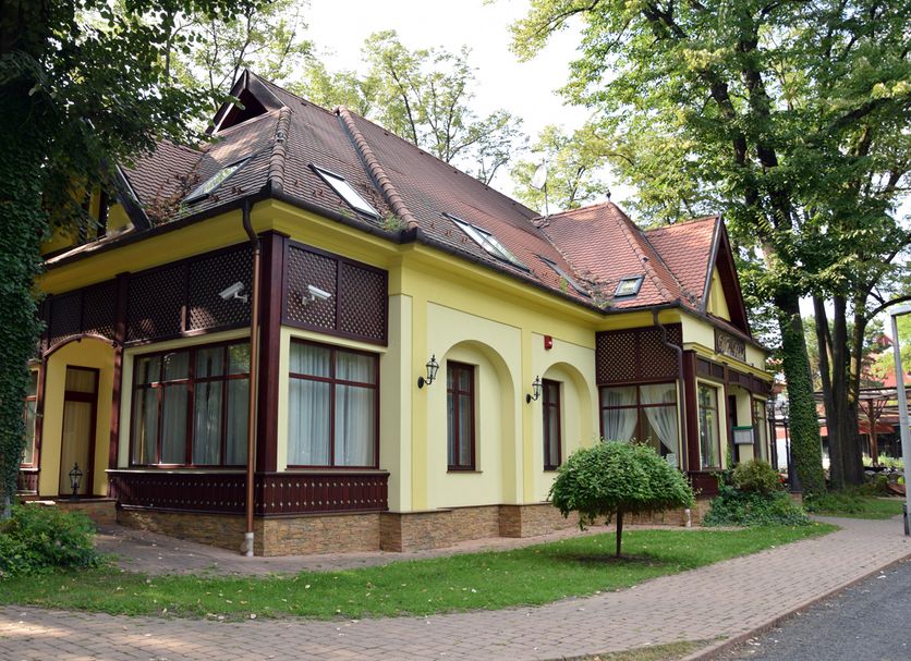 Bina Fotoğraf